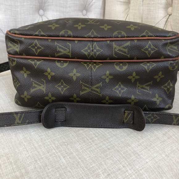 Louis Vuitton Vintage Nile💖 - Picture 7 of 8